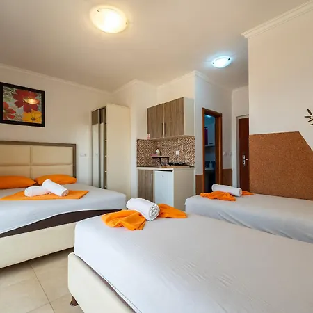 Hotel Palata Saraj Bar Exterior photo