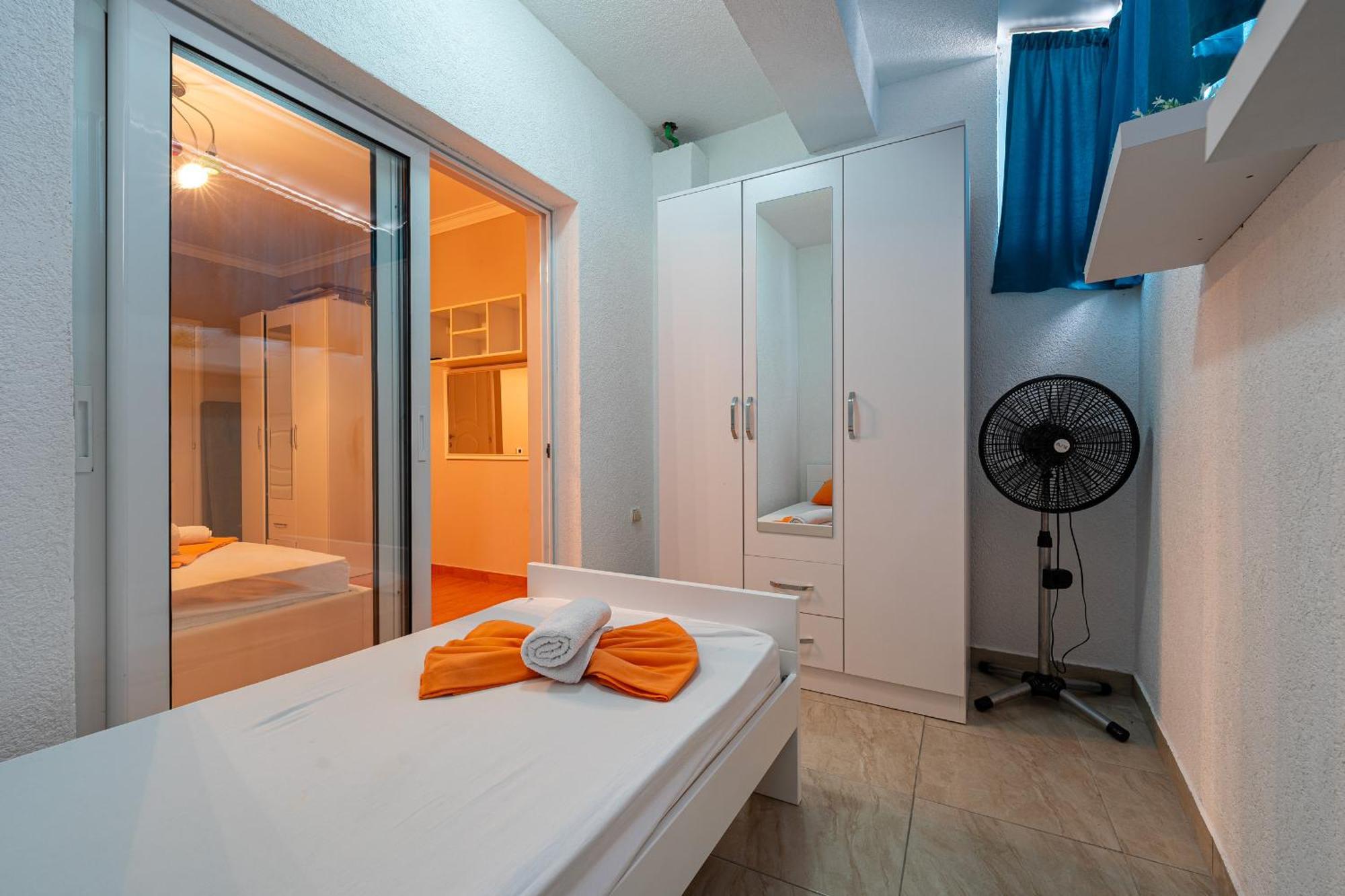 Apartment Palata Saraj *