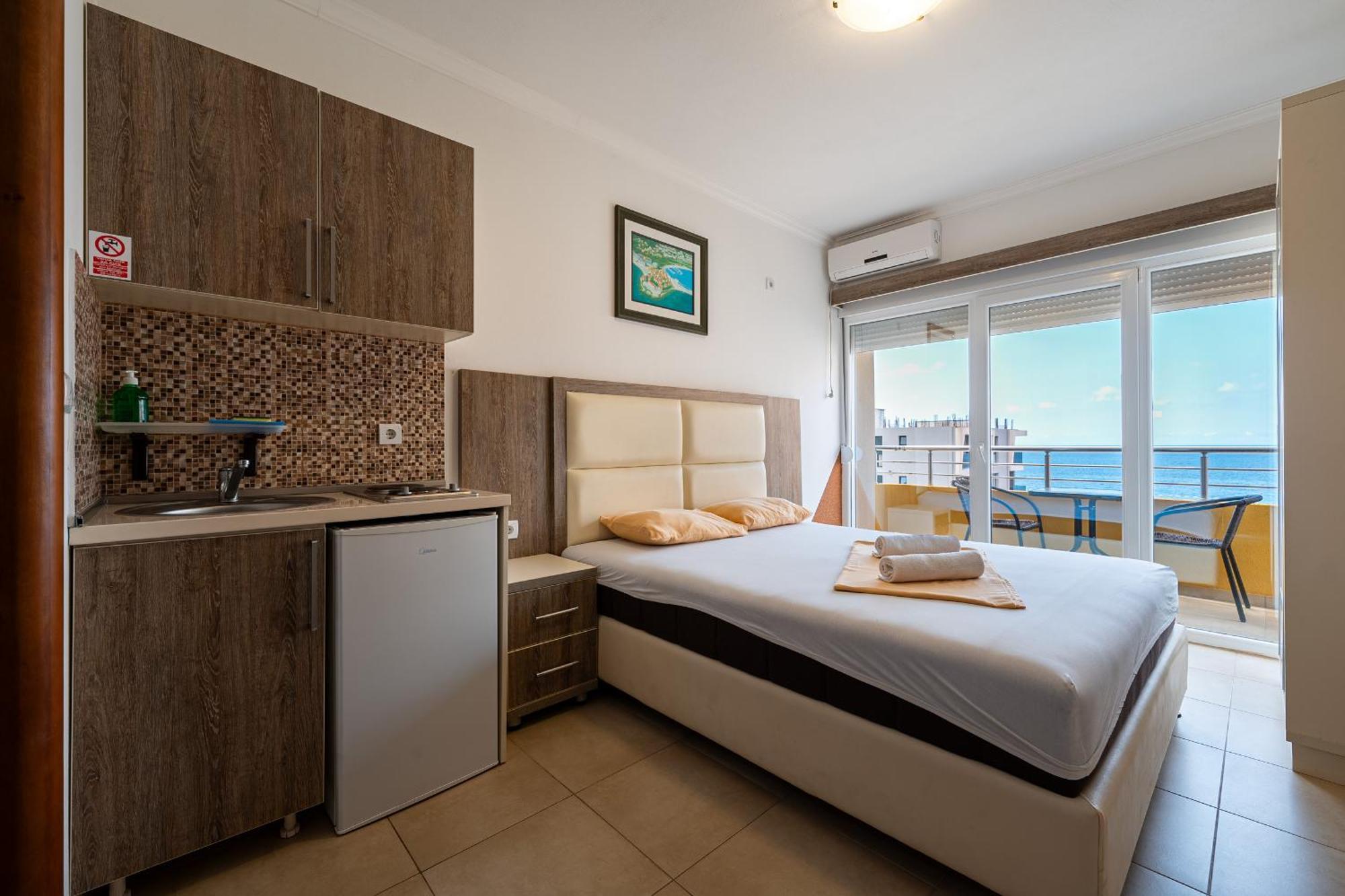 Apartment Palata Saraj *